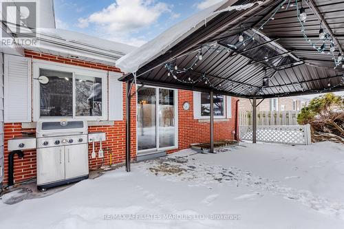 219 Pescod Avenue, Cornwall, ON - Outdoor