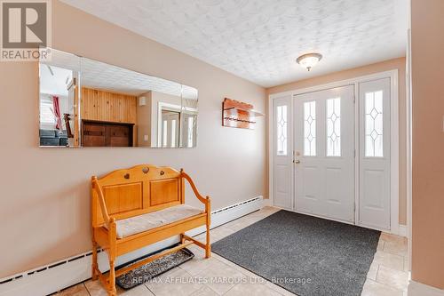 219 Pescod Avenue, Cornwall, ON - Indoor Photo Showing Other Room