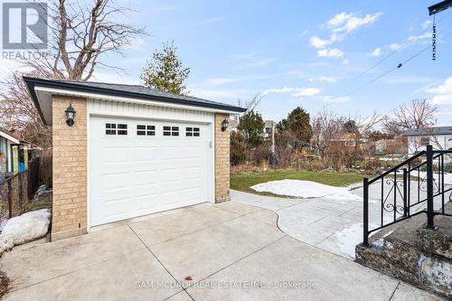 19 Secord Drive, Hamilton, ON - Outdoor