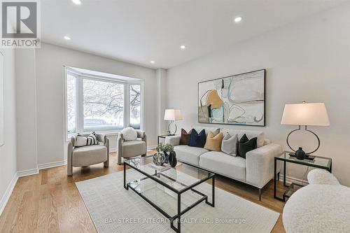 28 Carnforth Drive, Markham, ON - Indoor Photo Showing Living Room