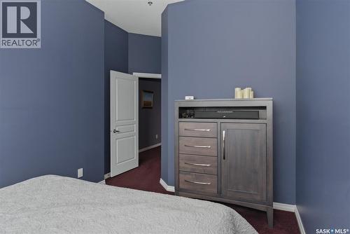 805 1901 Victoria Avenue, Regina, SK - Indoor Photo Showing Bedroom
