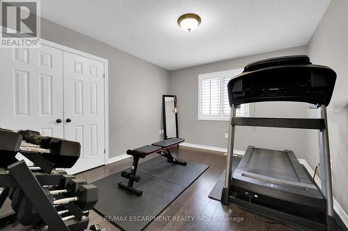 8 Chartwell Circle, Hamilton, ON - Indoor Photo Showing Gym Room