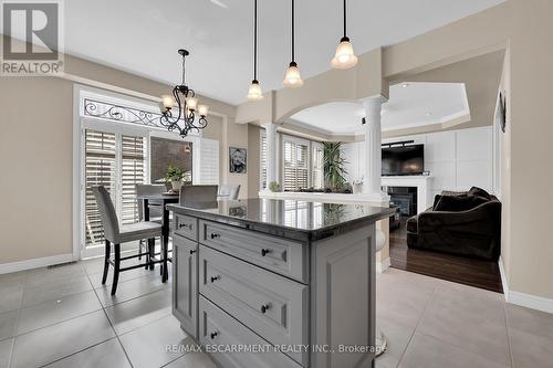 8 Chartwell Circle, Hamilton, ON - Indoor Photo Showing Other Room