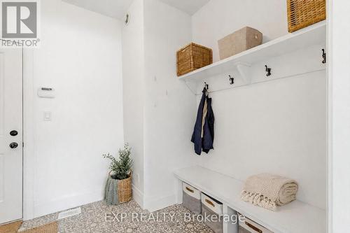 157 Ridgeview Drive, Mapleton, ON - Indoor Photo Showing Other Room