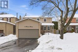 10 FIRWOOD AVENUE  Clarington, ON L1E 1P6