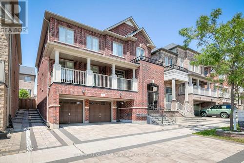 18 MANILA AVENUE  Markham, ON L6C 0W1