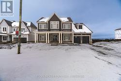 13 ALDWINCKLE AVENUE  Oro-Medonte, ON L0L 2L0