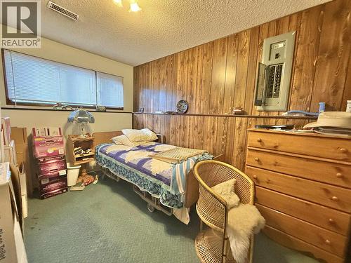 4793 S 97 Highway, Quesnel, BC - Indoor Photo Showing Bedroom