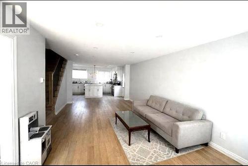 150 Overlea Drive, Kitchener, ON - Indoor Photo Showing Living Room