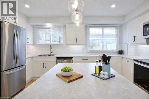 150 Overlea Drive, Kitchener, ON - Indoor Photo Showing Kitchen With Stainless Steel Kitchen With Double Sink With Upgraded Kitchen
