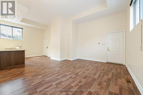 7930 Kipling Avenue, Vaughan, ON - Indoor Photo Showing Other Room