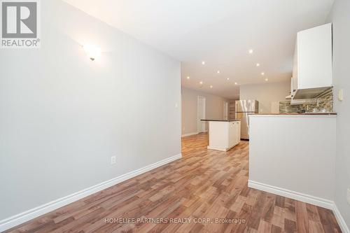 7930 Kipling Avenue, Vaughan, ON - Indoor Photo Showing Kitchen
