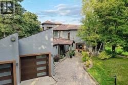 21 BARTLEY DRIVE Caledon, ON L7E 0N1