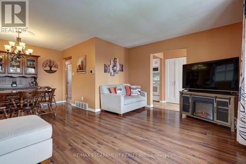 13 Rosemount Crescent, St. Thomas, ON - Indoor Photo Showing Living Room