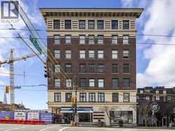 709 175 E BROADWAY  Vancouver, BC V5T 1W2