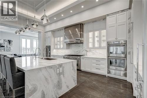 1272 Fiddlers Green Road, Ancaster, ON - Indoor Photo Showing Kitchen With Upgraded Kitchen