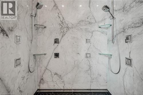 1272 Fiddlers Green Road, Ancaster, ON - Indoor Photo Showing Bathroom