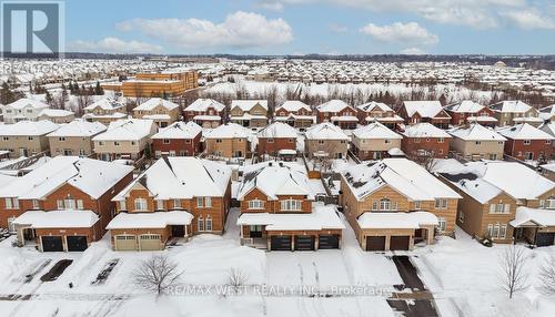 146 SANDRINGHAM DRIVE  Barrie, ON L4M 0C9