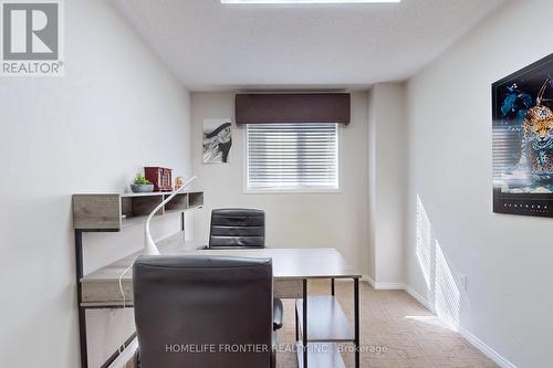 48 Patrick Drive S, Barrie, ON - Indoor