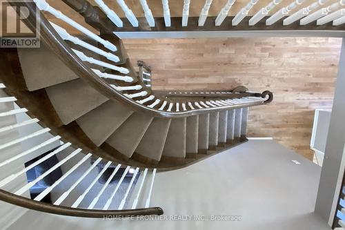 48 Patrick Drive S, Barrie, ON - Indoor Photo Showing Other Room