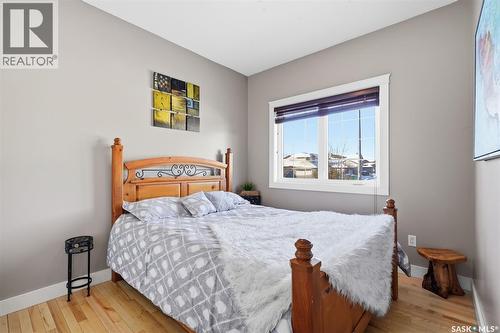 307 Brookside Drive, Warman, SK - Indoor Photo Showing Bedroom