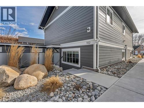 241 Nelson Avenue Unit# 102  Penticton, BC V2A 2L1