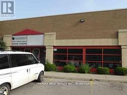 34 - 5310 FINCH AVENUE E  Toronto, ON M1S 5E8