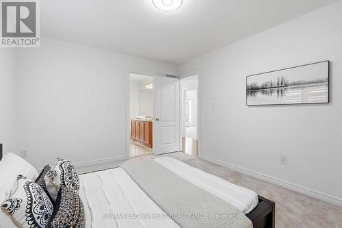 3071 Jenn Avenue, Burlington, ON - Indoor Photo Showing Bedroom