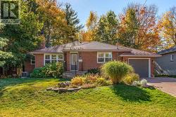 340 CUNNINGHAM AVENUE  Ottawa, ON K1H 6B4