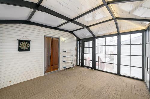103 Sandale Drive, Winnipeg, MB - Indoor Photo Showing Other Room