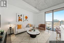 609 - 383 SORAUREN AVENUE  Toronto, ON M6R 0A4