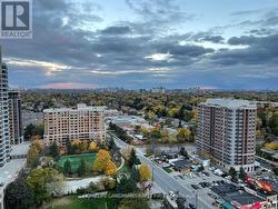 2316 - 75 CANTERBURY PLACE  Toronto, ON M2N 0L2