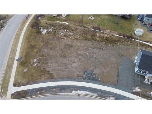 7 Aiden St, Fredericton, NB 