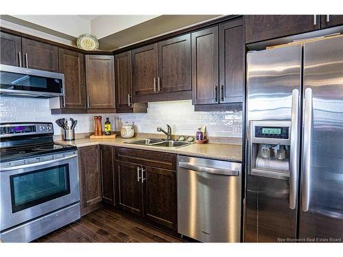 401-700 Cliffe St, Fredericton, NB 