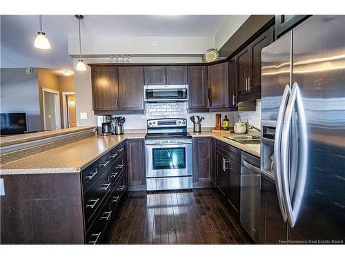 401-700 Cliffe St, Fredericton, NB 