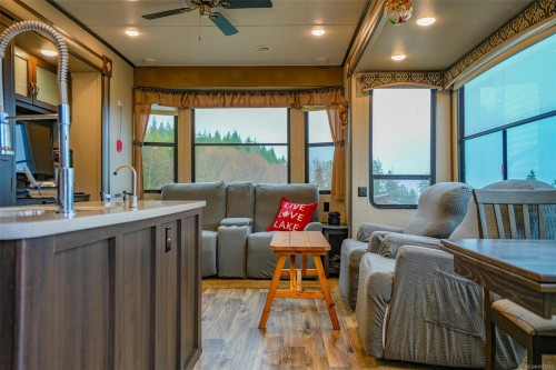 1185 Second Ave, Ucluelet, BC 