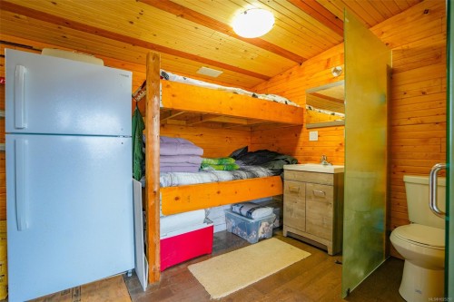 1185 Second Ave, Ucluelet, BC 