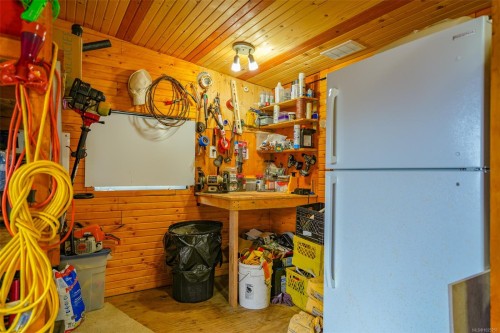 1185 Second Ave, Ucluelet, BC 