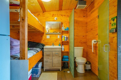 1185 Second Ave, Ucluelet, BC 