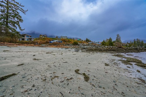 1185 Second Ave, Ucluelet, BC 