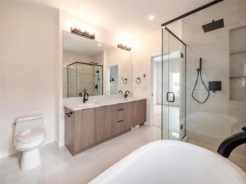 52 Ash Cove, Headingley, MB 