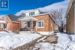 27 DUNLOP STREET  Kingston (Central City East), ON K7L 1L1