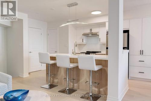 628 Garibaldi Common, Burlington, ON - Indoor Photo Showing Other Room