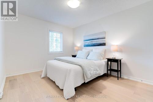 628 Garibaldi Common, Burlington, ON - Indoor Photo Showing Bedroom