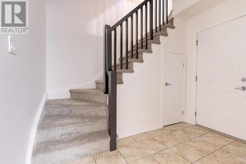 628 Garibaldi Common, Burlington, ON - Indoor Photo Showing Other Room