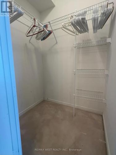 909 - 4850 Glen Erin Drive, Mississauga, ON - Indoor With Storage