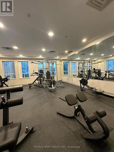 909 - 4850 Glen Erin Drive, Mississauga, ON - Indoor Photo Showing Gym Room