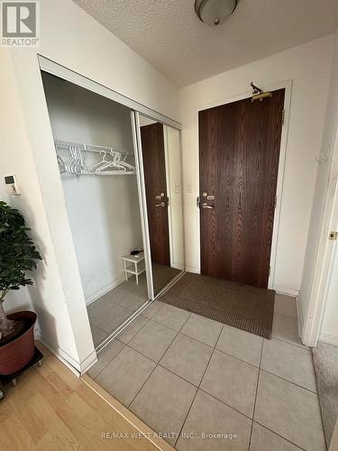 909 - 4850 Glen Erin Drive, Mississauga, ON - Indoor Photo Showing Other Room