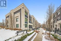 707 - 665 CRICKLEWOOD DRIVE  Mississauga, ON L5G 0B9