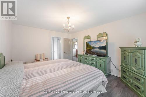 512 Selsey Drive, Mississauga, ON - Indoor Photo Showing Bedroom